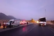 ۴ فوتی و ۳۰ مصدوم در پی واژگونی اتوبوس زائران مشهد در خراسان جنوبی