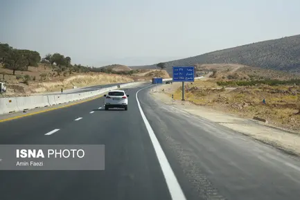 آزادراه اصفهان شیراز (10)