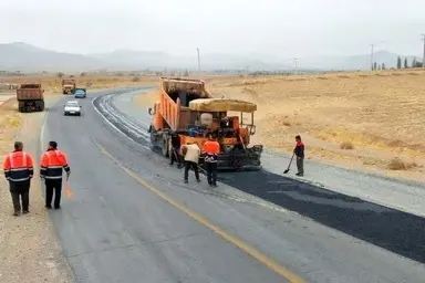 آغاز بهسازی و رفع نقاط حادثه خیز محور پاریز – حسین آباد کرمان