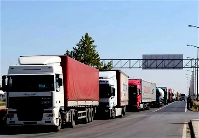 صادرات بیش از ۲۷۰ هزار تن کالا از پایانه‌های مرزی خوزستان 