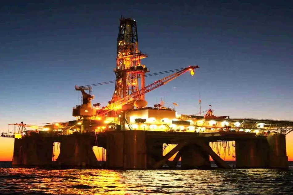 بررسی آخرین وضعیت میادین بزرگ نفت و گاز کشور در دیوان محاسبات