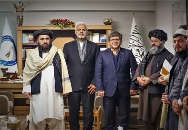 تمرکز بر توسعه خط آهن هرات–مزار شریف در نشست ایران و افغانستان