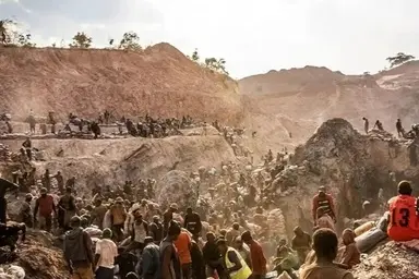 سانحه برای هواپیمای وزیر معادن کنگو در فرودگاه کولوزی؛ همه سرنشینان جان سالم به در بردند