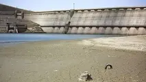 تهران لب تشنگی را تجربه می کند/ نامه محرمانه چمران به وزیر کشور درباره وضعیت آب/ یک عضو شورا: افزایش استفاده از آب معدنی به دلیل افت کیفیت آب شهری
