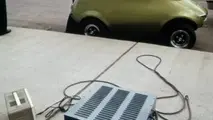 چین برای مبارزه با آلودگی هوا خودروی برقی کرایه می‌دهد 