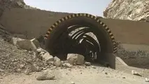 جاده ایلام - مهران تا ساعت 8 صبح سه شنبه 13 تیر مسدود است