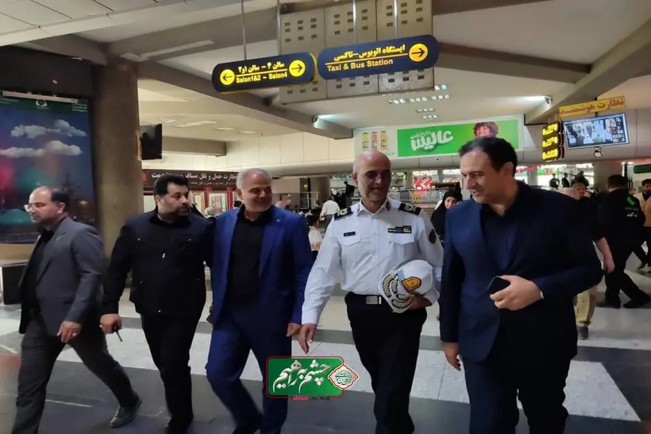 بازدید جانشین رئیس پلیس راهور فراجا از مرکز پایش راهداری و حمل ونقل جاده ای