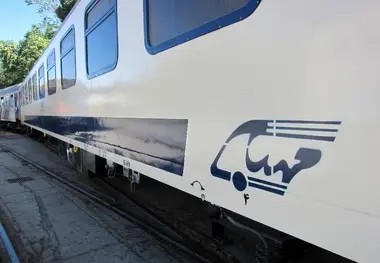 نقص فنی در قطار تهران - مشهد؛ ۱۰۰ درصد مبلغ بلیت به مسافران پس داده می شود‎‎
