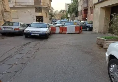 اعمال محدودیت تردد در خیابان پاستور/ ساکنان منطقه پاستور در محاصره