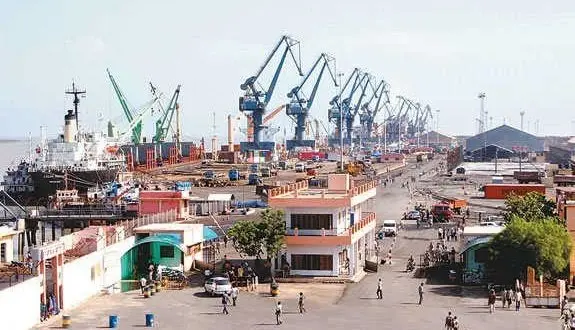 Kandla port to install shore power equipment