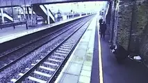 فیلم | دختر باهوش منجی مرد از مرگ حتمی زیر قطار شد