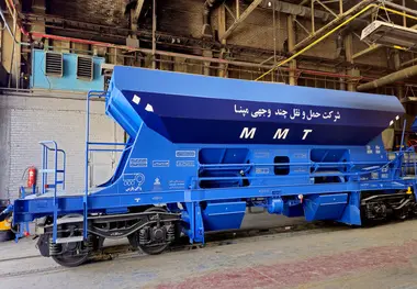 ناوگان مپنا تقویت شد/ واگن‌ های «بالاست» و «لبه‌ بلند» به شبکه ریلی پیوستند