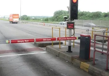 UK government to abolish Severn Crossings tolls from 2018