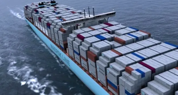 Maersk sets world record for cargo handling at the port of Los Angeles