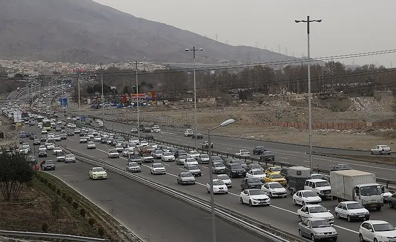 افزایش 15 درصدی تردد نسبت به نوروز پارسال در جاده‌های زنجان

