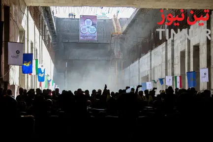 ورود دستگاه TBM حفاری خط ۳ قطار شهری مشهد به پایانه امام رضا (ع)