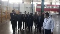 بازدید شرفبافی از واحدهای مختلف ایران‌ایر در شهر فرودگاهی امام
