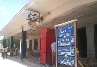 لکوموتیو خراب شد، قطار مشهد تهران با تاخیر ادامه سیر داد