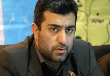  اقتصاد باید از زیر چرخ سیاست خارج شود/ وزیر اقتصادی باید در فضای پس از برجام خود را نشان دهد 
