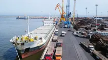 توقف صدور مجوز خروج خدمه کشتی‌های خارجی در بندر امام