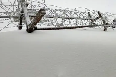 سامانه بارشی ۱۴۹ روستای کردستان را مسدود کرد؛ تلاش راهداران برای بازگشایی مسیرها