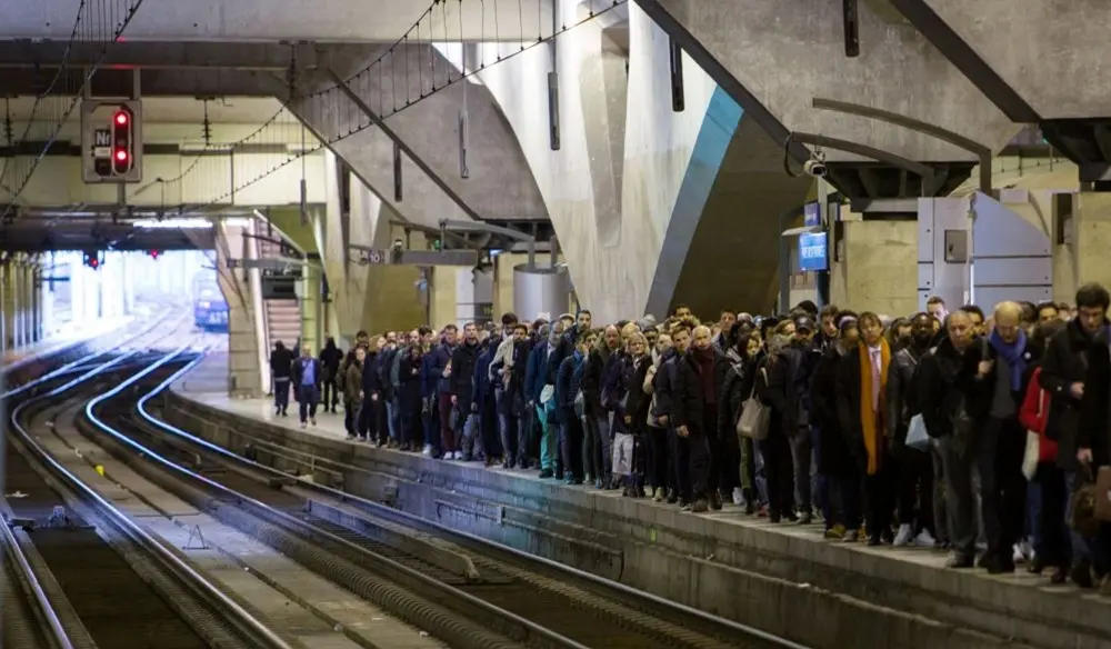 خسارت 920 میلیون دلاری اعتصابات اخیر کارکنان راه‌آهن فرانسه