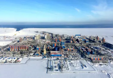Third LNG train from Yamal LNG launched one year earlier