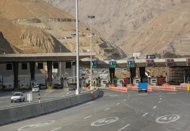بدهی ۸ هزار و ۲۵۰ میلیارد تومانی کاربران به آزادراه‌ ها