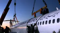 انتقال هواپیمای سانحه دیده ماهشهر توسط یک کشنده+فیلم