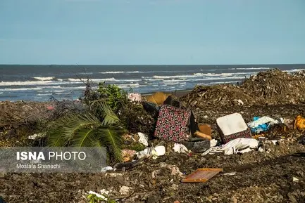 کوه زباله در چند متری دریای کاسپین 