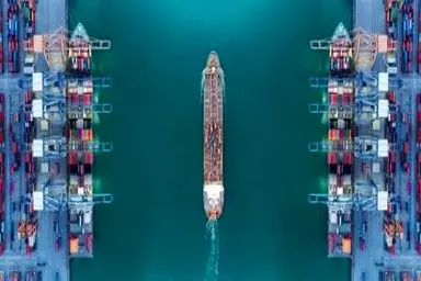  MPCC Orders Four New Container Ships from China