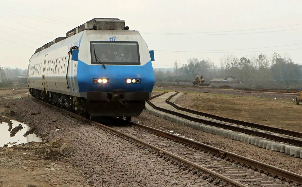 راه‌آهن رشت - قزوین شبکه ریلی موثری در توسعه کشور است