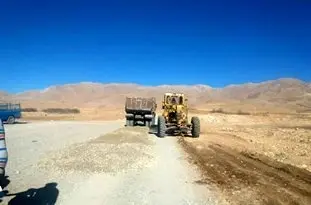اجرای عملیات راهسازی محور روستای قلعه ممکا