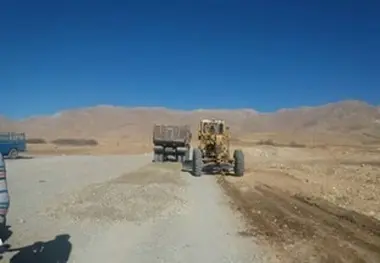 اجرای عملیات راهسازی محور روستای قلعه ممکا
