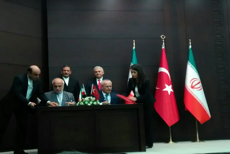  امضای دو سند همکاری میان ایران و ترکیه