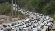 ترافیک فوق سنگین در محور هراز/ پس‌زدگی چند کیلومتری بار ترافیکی در هراز و فیروزکوه