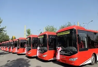 ورود ۴ اتوبوس جدید به ناوگان اتوبوسرانی همدان
