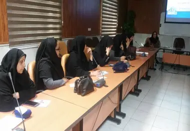 برگزاری دوره آموزشی آنتی‌بیوتیک ومقاومت میکروبی در راه‌آهن جنوب