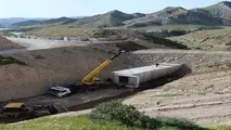 اتمام عملیات احداث پل در محور سومار توسط راهداران گیلانغرب‌