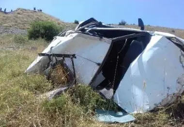 سقوط یک خودرو به دره در جاده مشگین شهر ، هریس چهار مصدوم برجای گذاشت