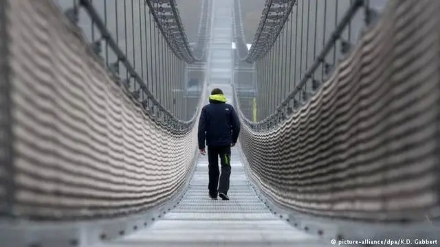 افتتاح طولانی‌ترین پل معلق جهان در آلمان

