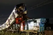 فیلم | برخورد مرگبار ۲ قطار در شیلی؛ بازداشت یک راننده قطار و یک اپراتور راه آهن