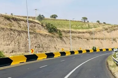 بهسازی، روکش آسفالت و خط کشی راه های کشور؛ ایمن سازی جاده های ۵ استان در ۶ ماه نخست سال
