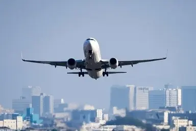 کاهش حجم پروازهای عبوری طی یک ماه گذشته به نصف و کاهش حجم تقاضای پروازهای داخلی