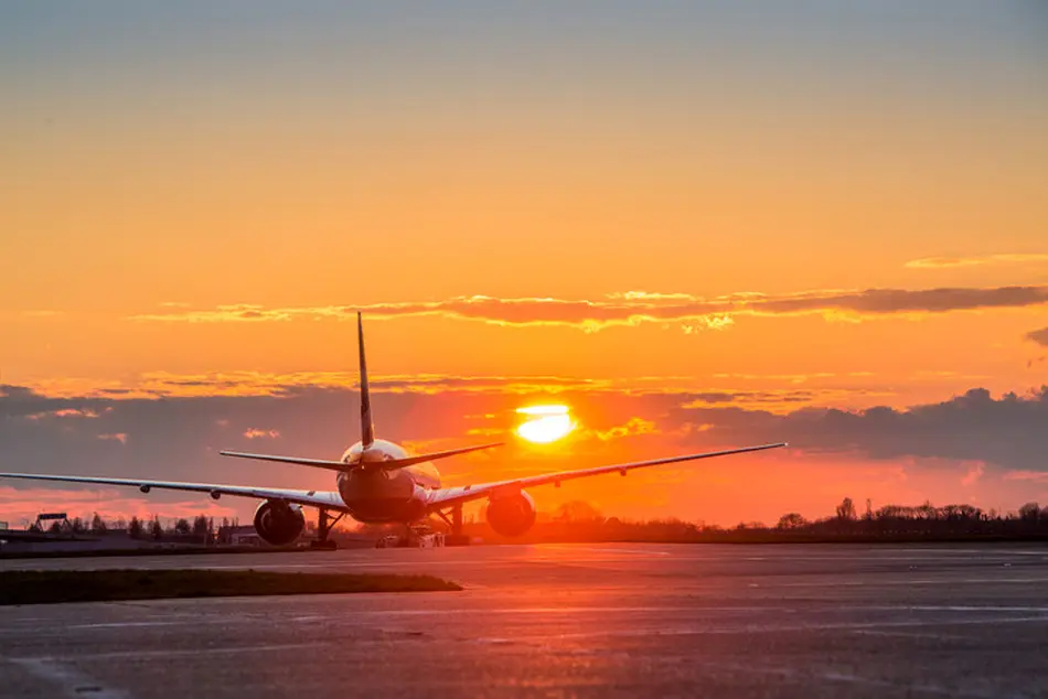 Heathrow and Gatwick announce record cargo results in October