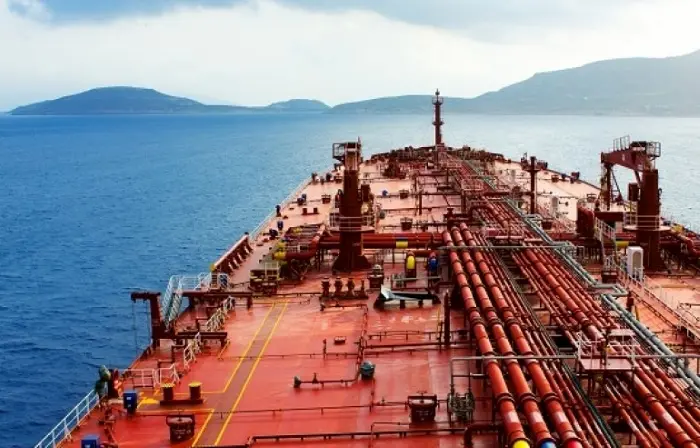 VLCC market to stay low for the time being says shipbroker