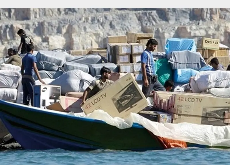  توقیف دوبه تجاری حامل کالای قاچاق در آب های خلیج فارس 