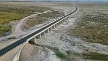 گام های تازه راهداری در شرق هرمزگان؛ بهسازی جاده جاسک - کنارک و بازگشایی راه ۱۲ روستا