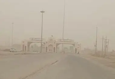 وجود گرد و غبار شدید در استان ایلام/ مهران در وضعیت خطرناک