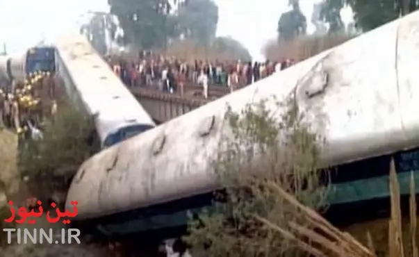 ۲ کشته و ۶۵ مصدوم در سانحه خروج قطار از ریل در هند